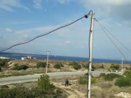 Grundstück Zum Verkauf In Der Nachbarschaft Von Çeşme Dalyan Mit Vollem Meerblick 1176M2 Zoneneinteilung