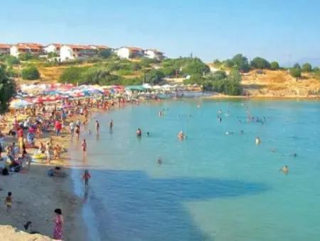 Grundstück Zum Verkauf In Der Nachbarschaft Von Çeşme Dalyan Mit Vollem Meerblick 1176M2 Zoneneinteilung