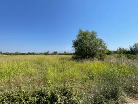 Land For Sale Of 1765 M2 In Okçular