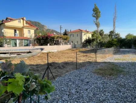 Dalyan Maraşda 677M2 Arsa İçinde Satılık Mustakil Villa Ev