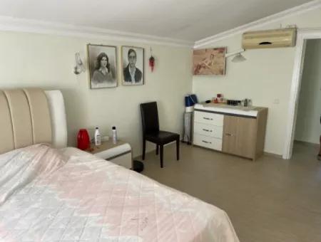 Selimiyede Denize Yakın Deniz Manzaralı 448M2 Arsa İçinde Satılık Apart Otel